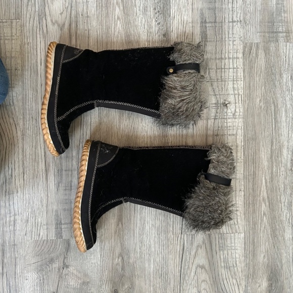 Sorel Cozy Cate Recycled Felt Faux Fur Sz 38.5 - Picture 2 of 11